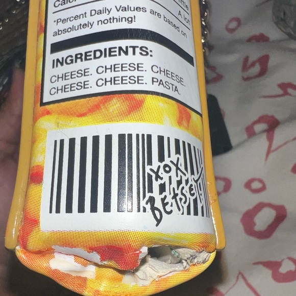 Betsey Johnson Mac N’ Cheese bag - Picture 5 of 10